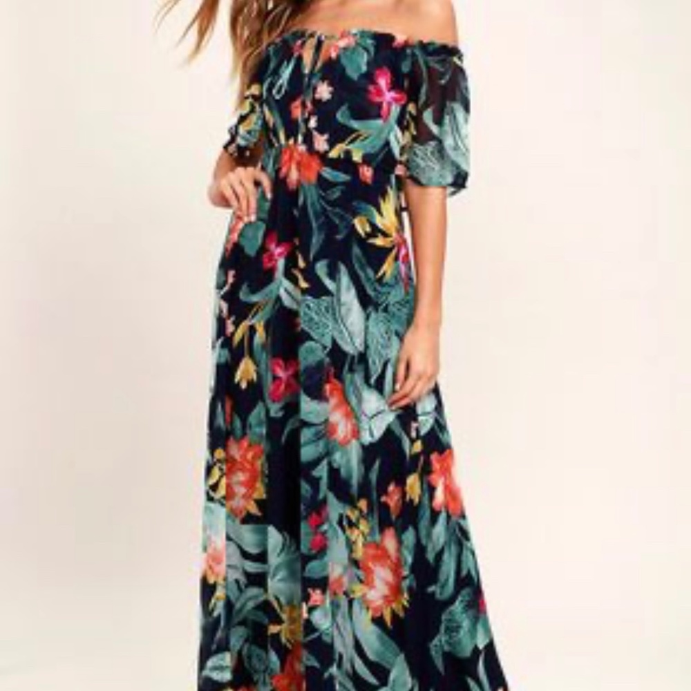 Lulus Women’s Sleeveless Floral Print Chiffon Maxi Dress – Size XS